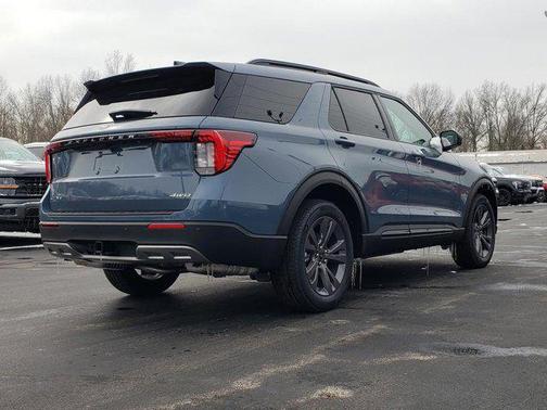 2026 Ford Explorer Active w/200A Pkg