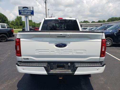Oxford White 2023 Ford F-150 XLT
