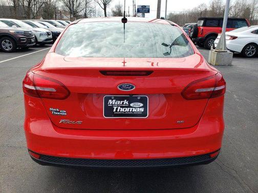 Race Red 2015 Ford Focus SE