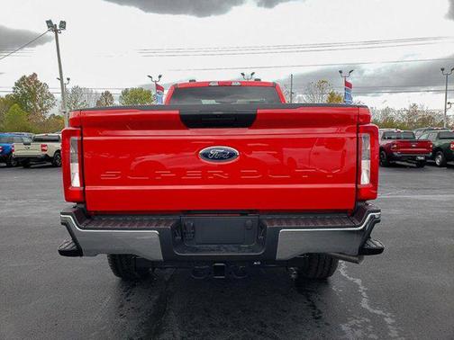 2026 Ford F-350 XLT