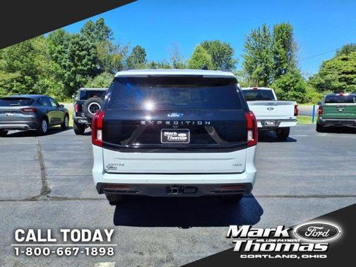 2025 Ford Expedition Max Active 4x4