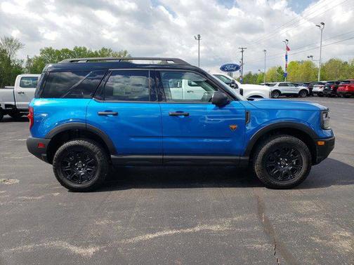 Velocity Blue Metallic 2026 Ford Bronco Sport Badlands