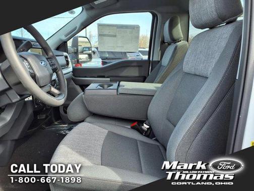2025 Ford F-350 XLT