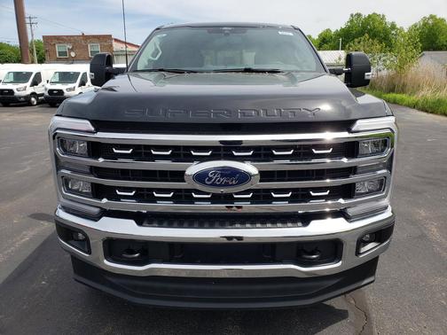 Agate Black Metallic 2026 Ford F-250 Lariat