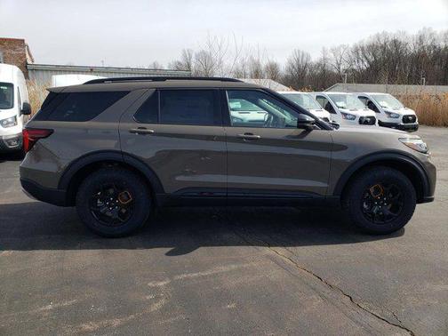 Marsh Gray 2026 Ford Explorer Tremor