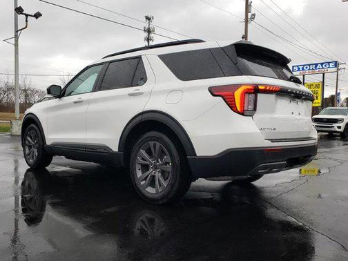 2026 Ford Explorer Active w/200A Pkg