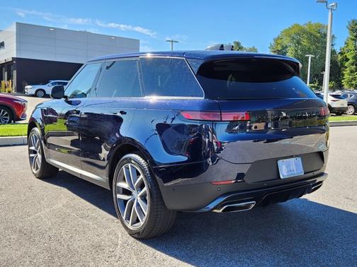 2023 Land Rover Range Rover Sport SE