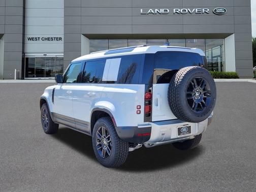 2025 Land Rover Defender S