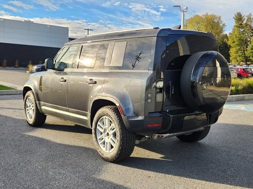 2026 Land Rover Defender S