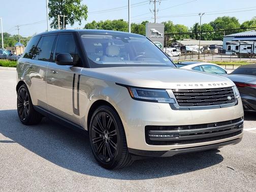 2023 Land Rover Range Rover SE