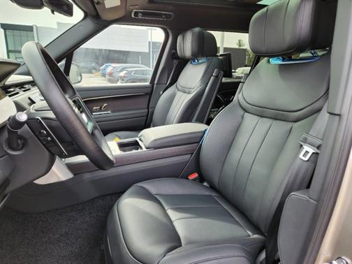 2025 Land Rover Range Rover Autobiography