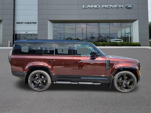 2025 Land Rover Defender X-Dynamic SE