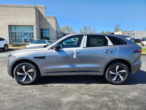 2026 Jaguar F-PACE R-Dynamic S