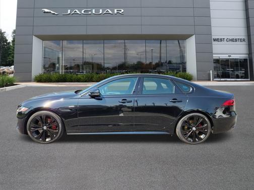 2024 Jaguar XF R-Dynamic SE