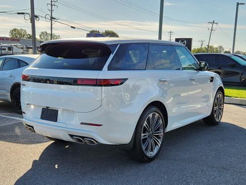 2025 Land Rover Range Rover Sport Dynamic SE
