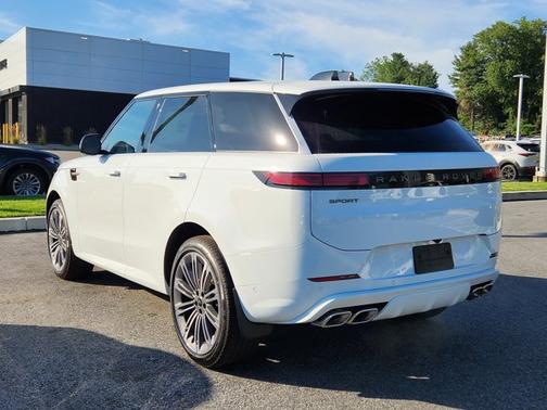 2025 Land Rover Range Rover Sport Dynamic SE