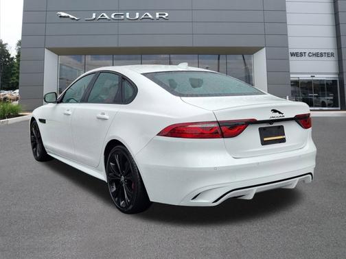 2024 Jaguar XF R-Dynamic SE