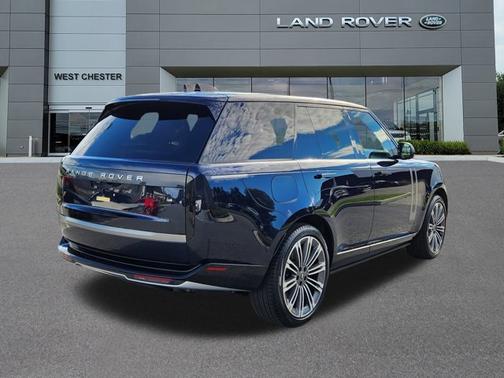 2024 Land Rover Range Rover SE