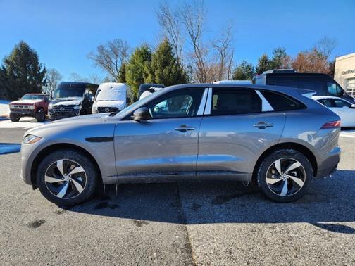2025 Jaguar F-PACE R-Dynamic S