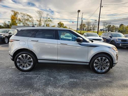 2025 Land Rover Range Rover Evoque Core S