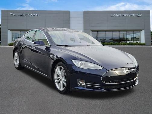 2014 Tesla Model S Base