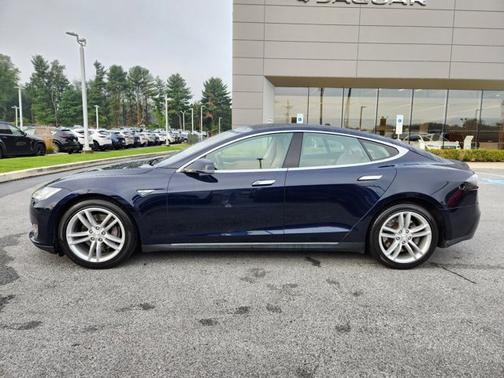 2014 Tesla Model S Base