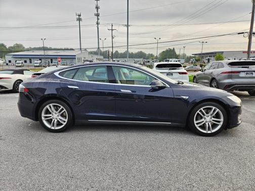 2014 Tesla Model S Base