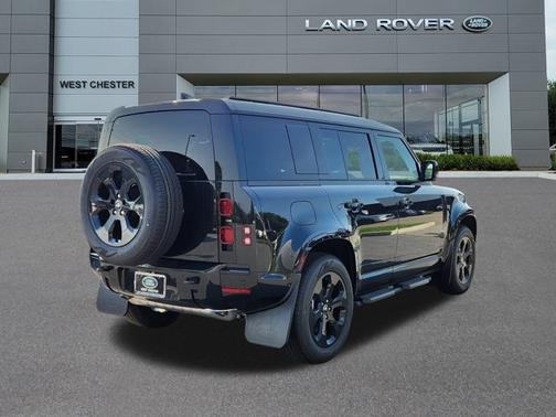 2025 Land Rover Defender X-Dynamic SE