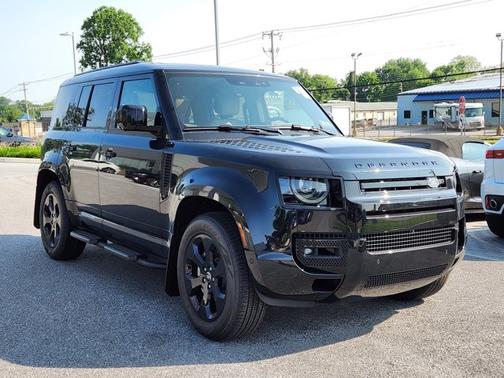 2025 Land Rover Defender X-Dynamic SE