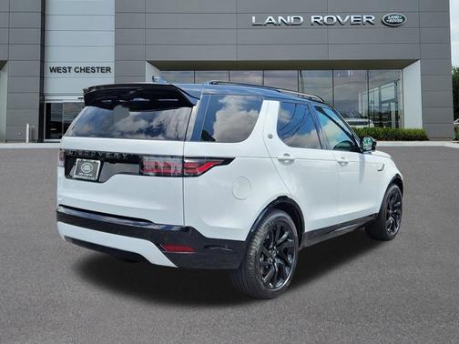 2025 Land Rover Discovery Dynamic SE