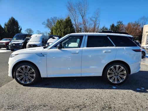 2025 Land Rover Range Rover Sport Dynamic SE