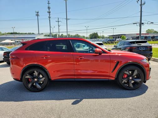 2022 Jaguar F-PACE SVR