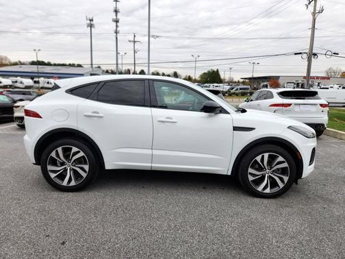 2024 Jaguar E-PACE R-Dynamic SE