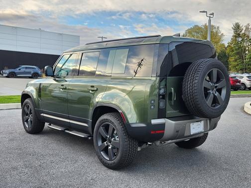 2026 Land Rover Defender S