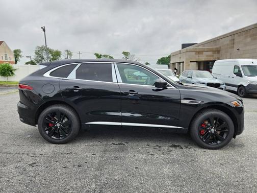 2026 Jaguar F-PACE R-Dynamic S