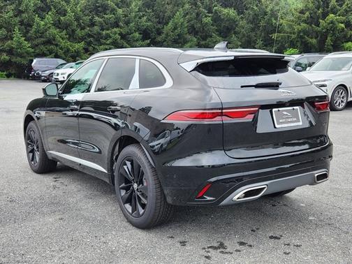 2026 Jaguar F-PACE R-Dynamic S