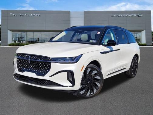 2024 Lincoln Nautilus Black Label