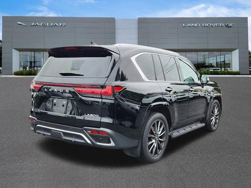 2024 Lexus LX 600 F SPORT