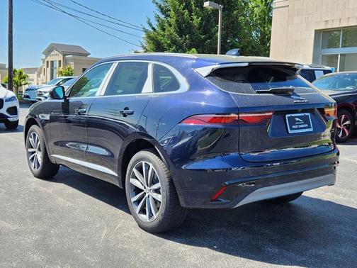 2026 Jaguar F-PACE R-Dynamic S