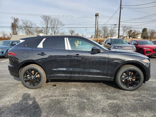 2025 Jaguar F-PACE R-Dynamic S