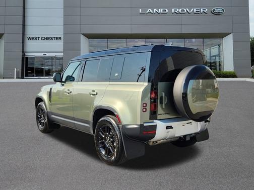 2024 Land Rover Defender S