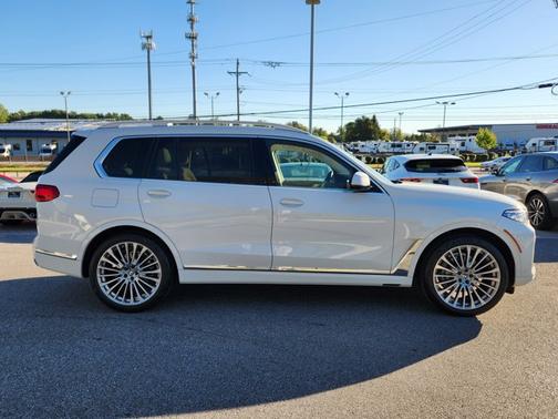 2022 BMW X7 xDrive40i