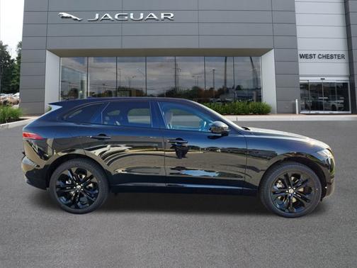 2026 Jaguar F-PACE R-Dynamic S
