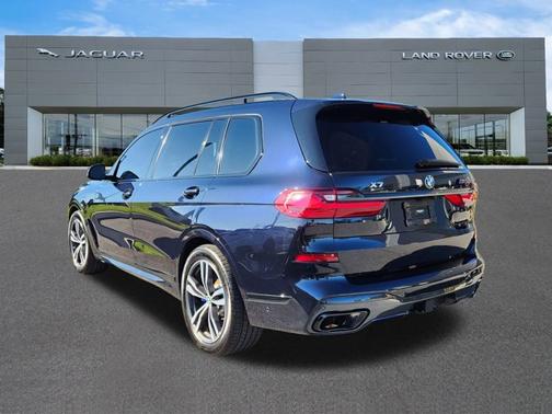 2020 BMW X7 M50i