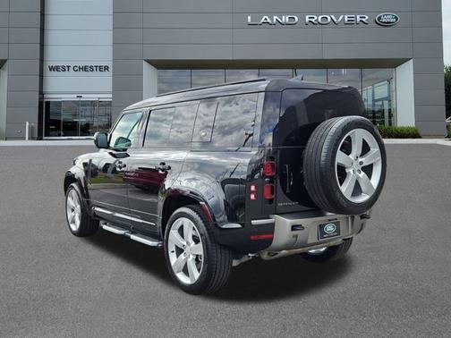 2024 Land Rover Defender X-Dynamic SE