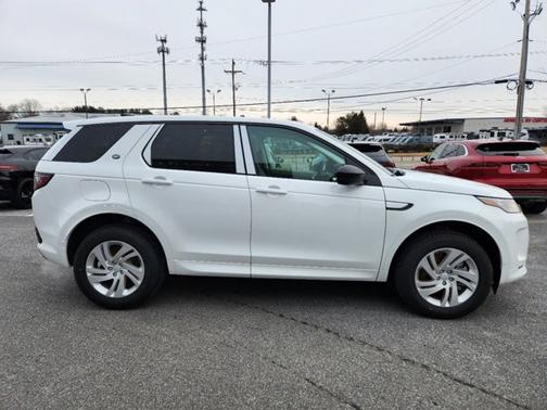 2025 Land Rover Discovery Sport S