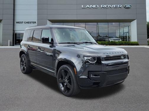 2025 Land Rover Defender X-Dynamic SE