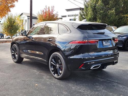2026 Jaguar F-PACE R-Dynamic S