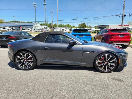 2023 Jaguar F-TYPE R