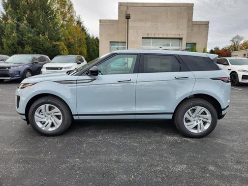 2026 Land Rover Range Rover Evoque Core S